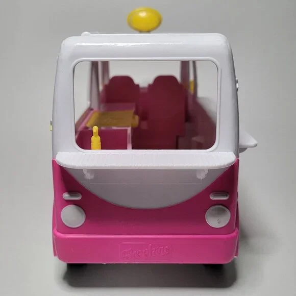Shopkins Scoops Ice Cream Truck Pink White Green - Picture 9 of 12
